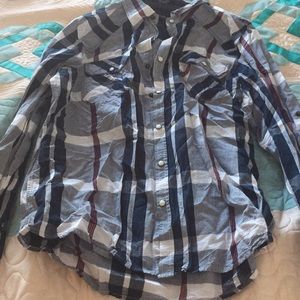 Men’s medium pearl snap button down
